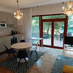 Apartmán Maharaja Buda - Private Parking And Garden Budapešť